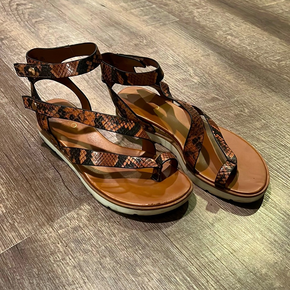Franco Sarto Women’s Daven Snake Skin Sandal - Size 7.5